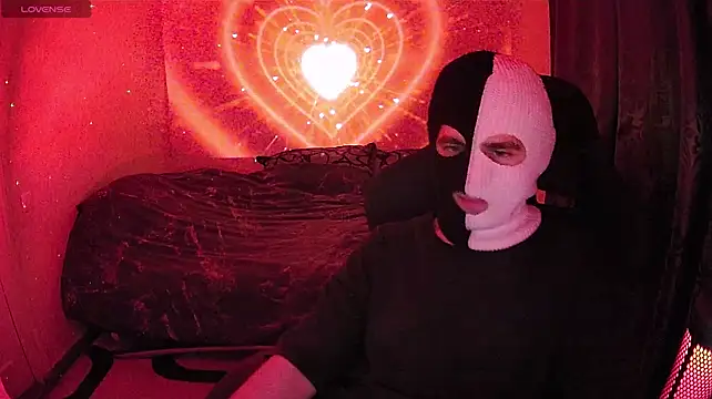 ZXCENSORED- Chat XXX in diretta