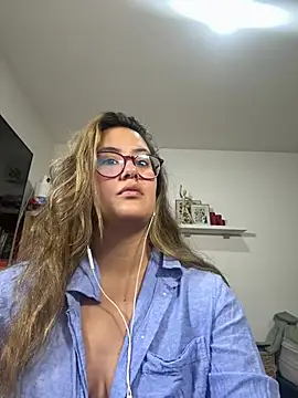 دردشة ZabathMiller الجنسية المباشرة