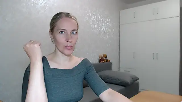 Javelinka live XXX chat