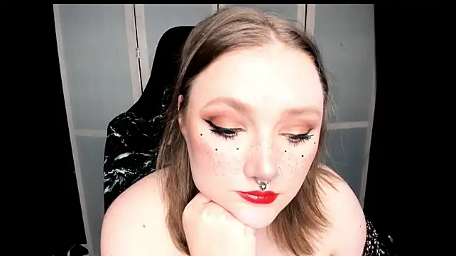 YourDyingBride's Live XXX Chat
