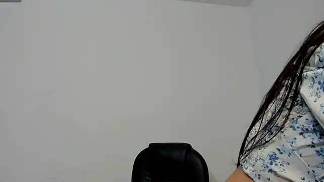 emilysex_118 Chat XXX in diretta