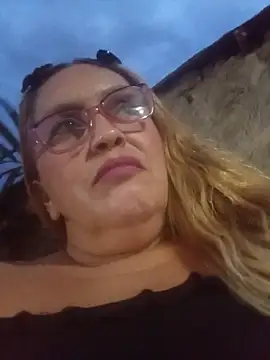 Chat +18 de MOTHER_AND_SON09 ao vivo