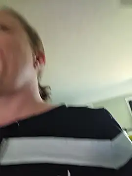 julimonroe Chat XXX live