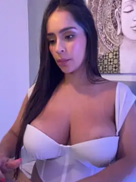 Онлайн чат XXX Mau_White