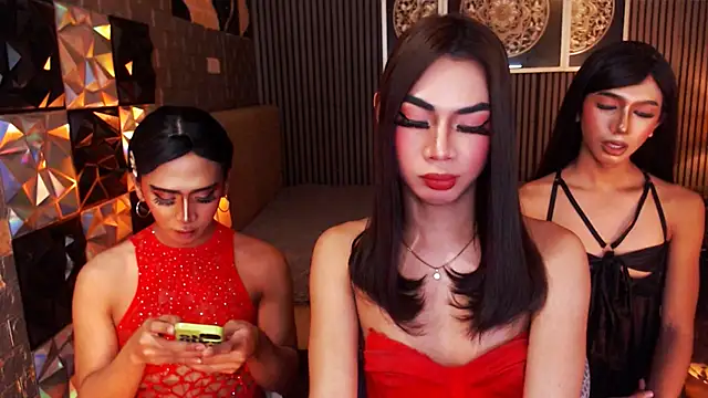 AudreyMilesTrans élő XXX-chatje
