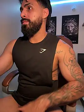 Ryan_Black3 Adlı Modelin Canlı XXX Sohbeti