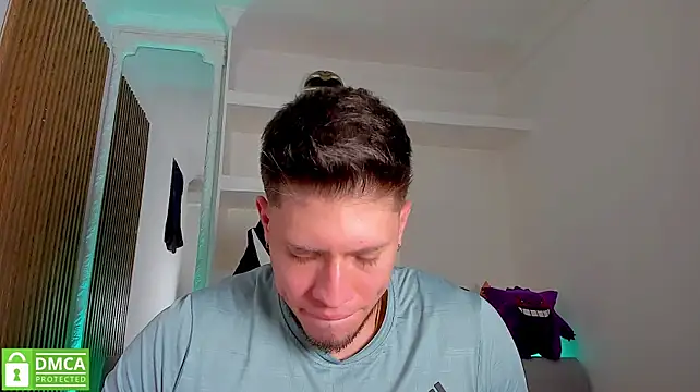 SebastianMaximoff_ Chat XXX in diretta