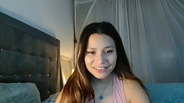 Živý XXX chat 3littles