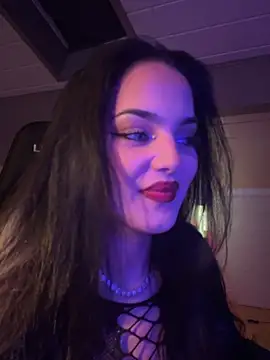 LunnaVey's Live XXX Chat