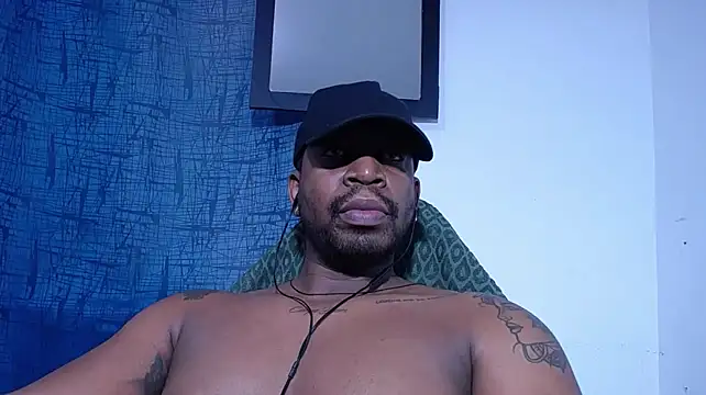leandrohurtado69 Live XXX Chat