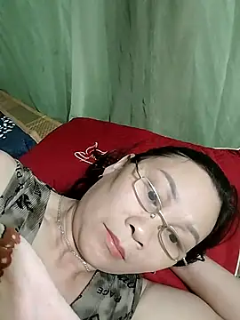 Alisa_x9x Pertunjukan Webcam