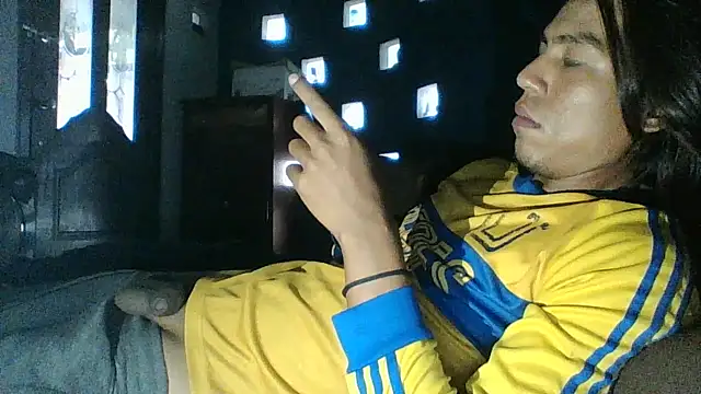 AlexAlejandro13's Live XXX Chat