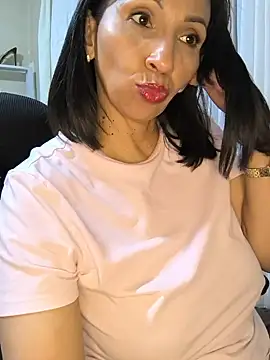 Онлайн чат XXX Mrsvictoriaaa