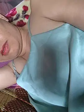 Congee-666 Adlı Modelin Canlı XXX Sohbeti