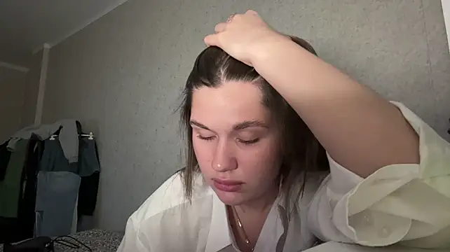 AmmieMinish Chat XXX in diretta