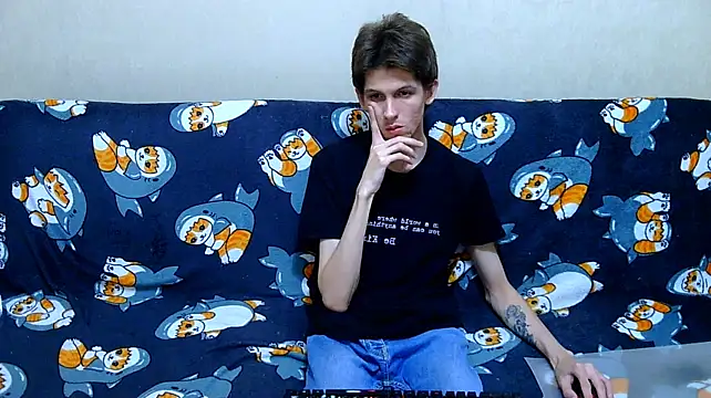 Lester_Broo live XXX chat