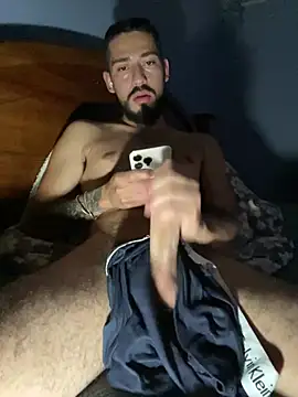 Chat XXX en directo de Jonny0399_