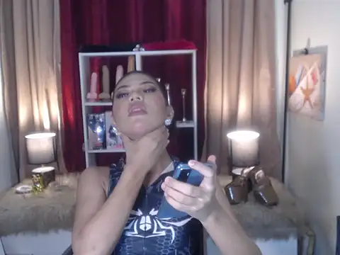 Nathalie_jones25 webkamerás műsora