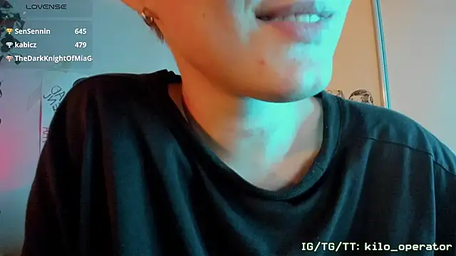 Kilo-09 라이브 XXX 채팅