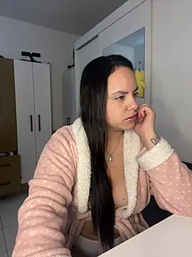 Chat +18 de Nandaa02 ao vivo