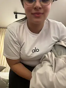 แชท XXX สดของ Tayler_Kim