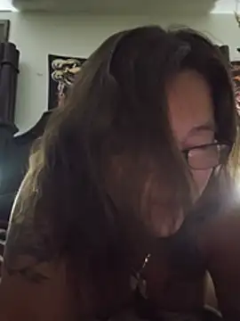 Chat +18 de angelbaby1998 ao vivo