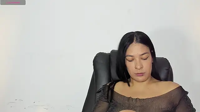 bella_hadid1_ 现场XXX聊天