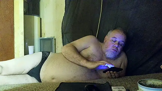Reddragon7712's Live XXX Chat