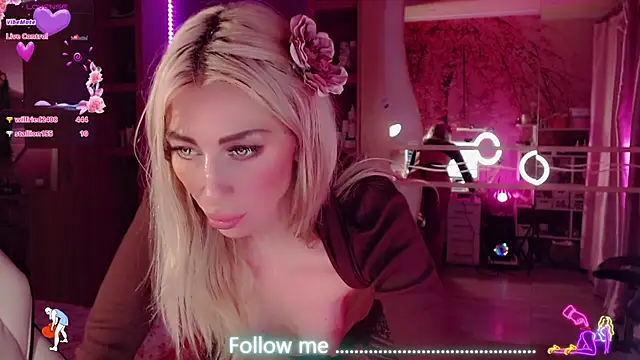 AnnieGOld_'s Live XXX Chat