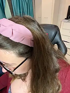 DienkaGreen Live XXX-chat