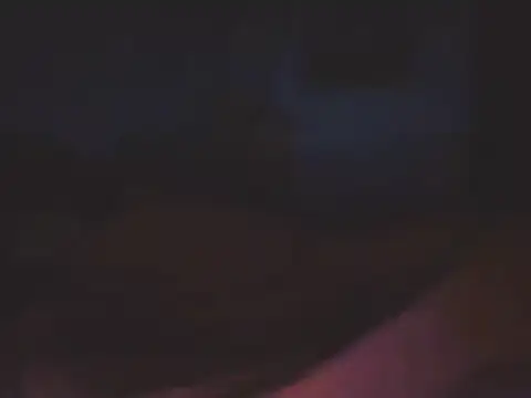 SHARPSkinhead Pertunjukan Webcam