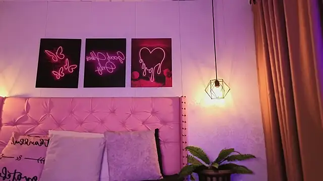 Онлайн чат XXX dark__nymph