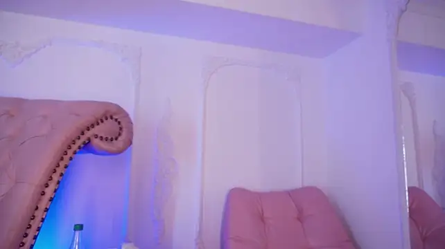 LucianaBlanco_ Chat XXX in diretta