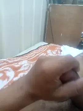 adam4022 live XXX chat