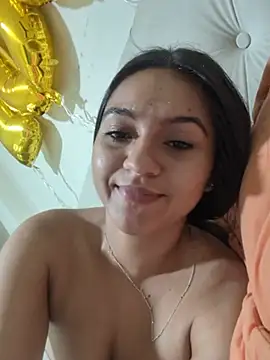 Živý XXX chat DulceCaroX