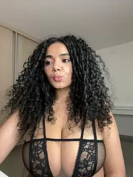 Czat XXX na żywo – Curlyierr