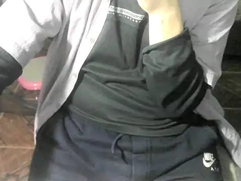 Chatroom XXX en direct de OreCam