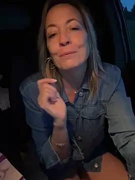 Cherry-red-xo Live XXX-chat
