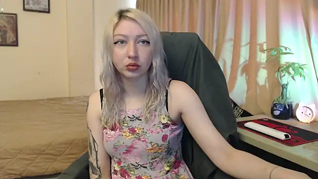 Emily_hardcore 现场XXX聊天