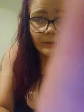 MissThroatGoat69 élő XXX-chatje