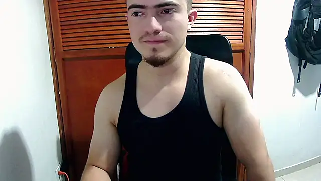 Chatroom XXX en direct de TouchDaddy4
