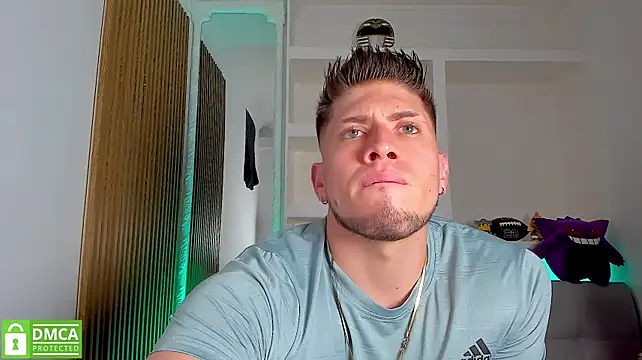 SebastianMaximoff_ Chat XXX in diretta