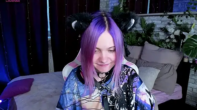 Онлайн чат XXX Miiu_miiu