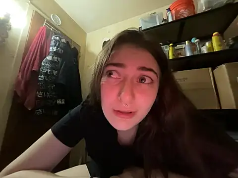 Snowbunnycake_131's Live XXX Chat