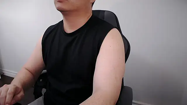 ordinaryJ Chat XXX in diretta