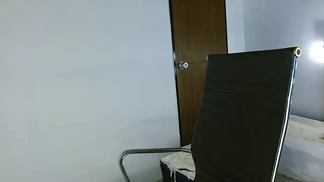 Živý XXX chat Kim_lowel
