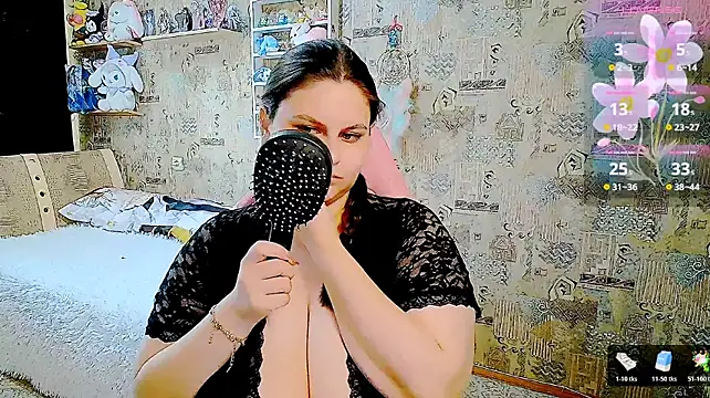 Chat +18 de WhisperInTheDarkk ao vivo