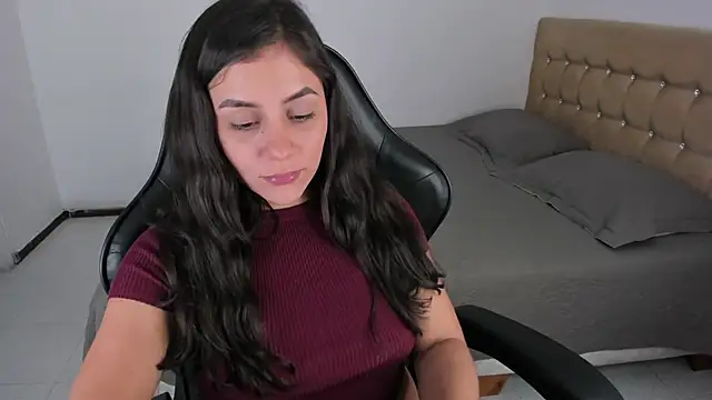 EmmaGrace1999 live XXX chat