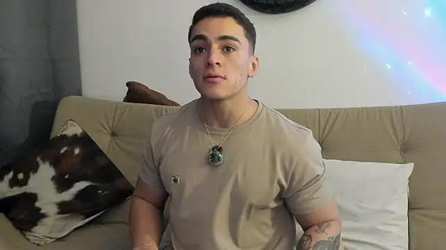 Enzo_Vega Chat XXX live
