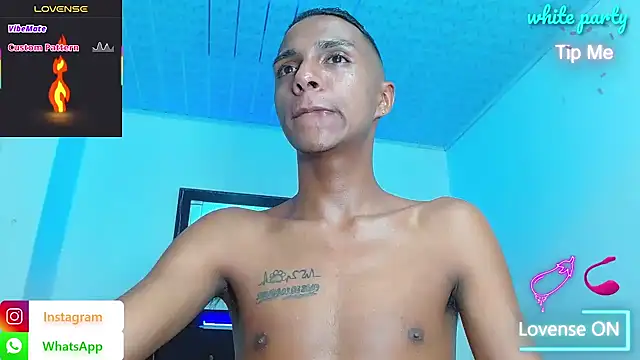 دردشة hotboyluxe الجنسية المباشرة